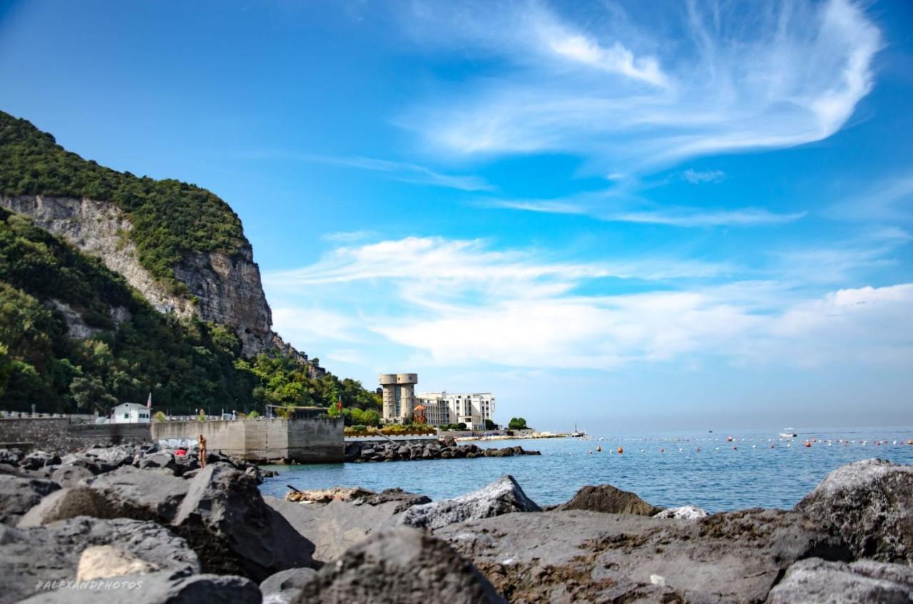 Il Rifugio Di Pozzano Apartment Castellammare di Stabia Exterior photo